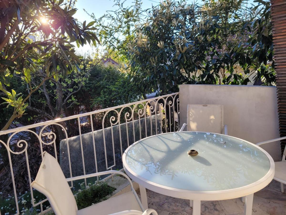 Joli T2, Terrasse Et Jardin, Ideal Pour Familles, A 15 Min De L'Aeroport Roissy Cdg Tremblay-en-France Extérieur photo