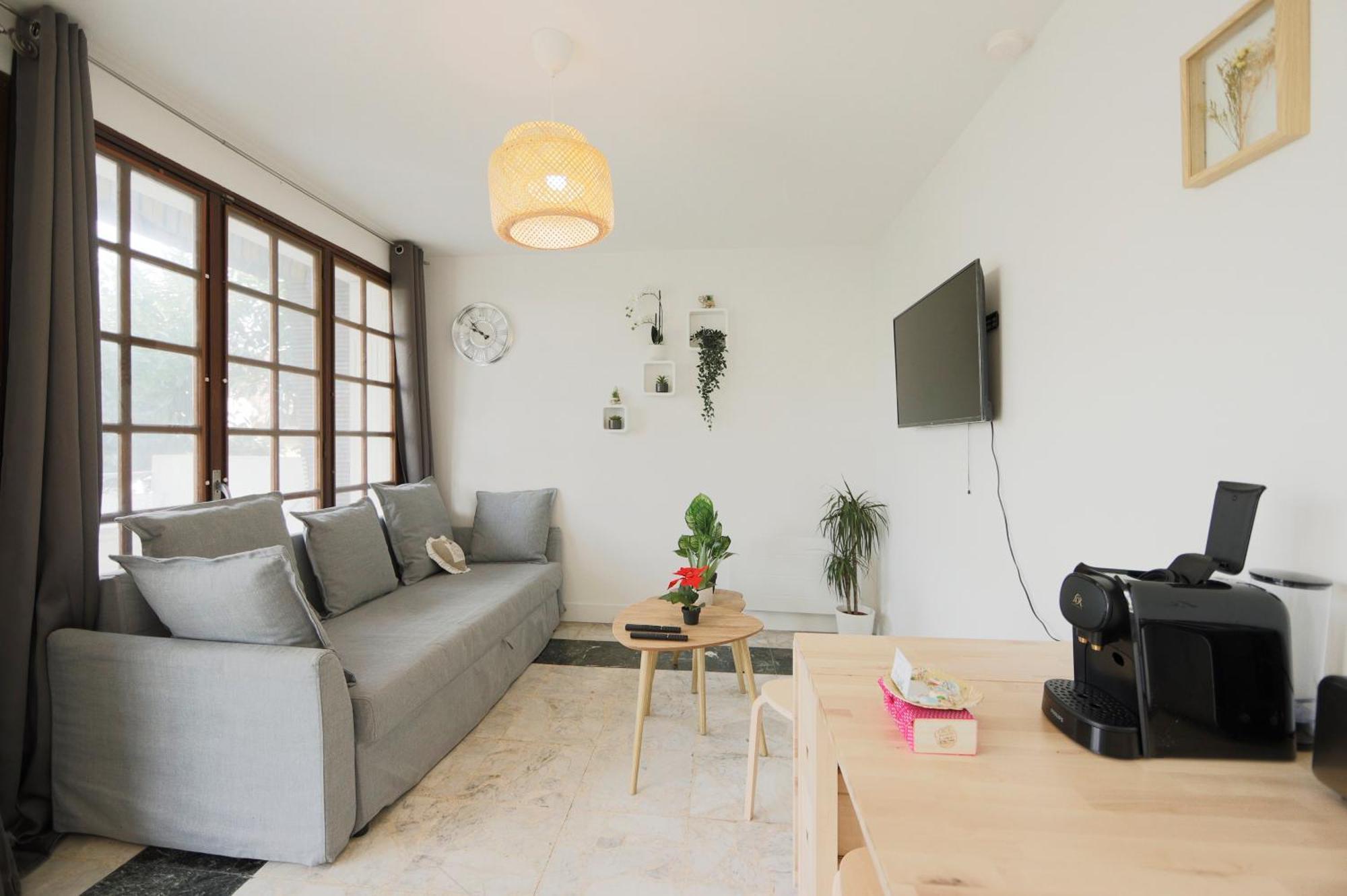 Joli T2, Terrasse Et Jardin, Ideal Pour Familles, A 15 Min De L'Aeroport Roissy Cdg Tremblay-en-France Extérieur photo